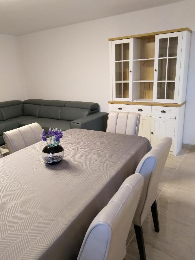 Apartman Catarina Vrsar Ngoại thất bức ảnh
